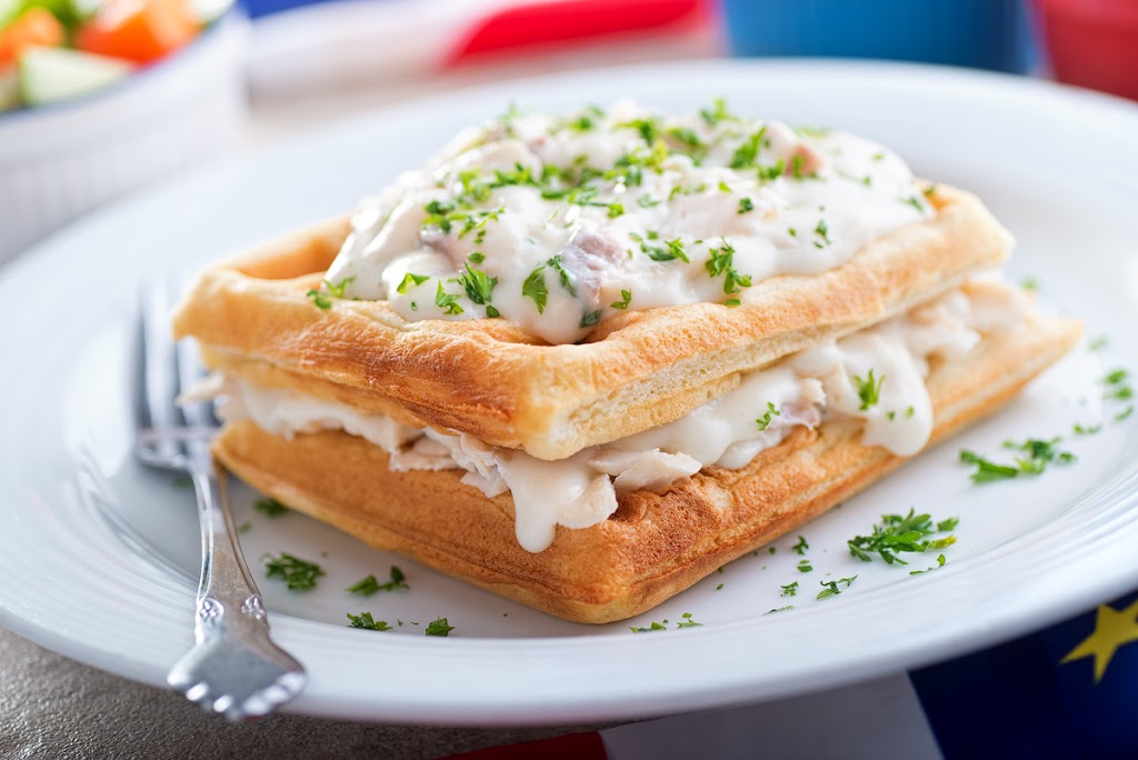 Café lAcadie | 8369 Peggys Cove Rd, Indian Harbour, NS B3Z 3R2, Canada | Phone: (902) 446-7771