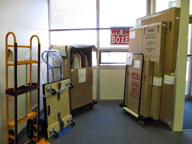 Dinos Movers Toronto | 38 Torlake Crescent, Etobicoke, ON M8Z 1B3, Canada | Phone: (416) 255-1200