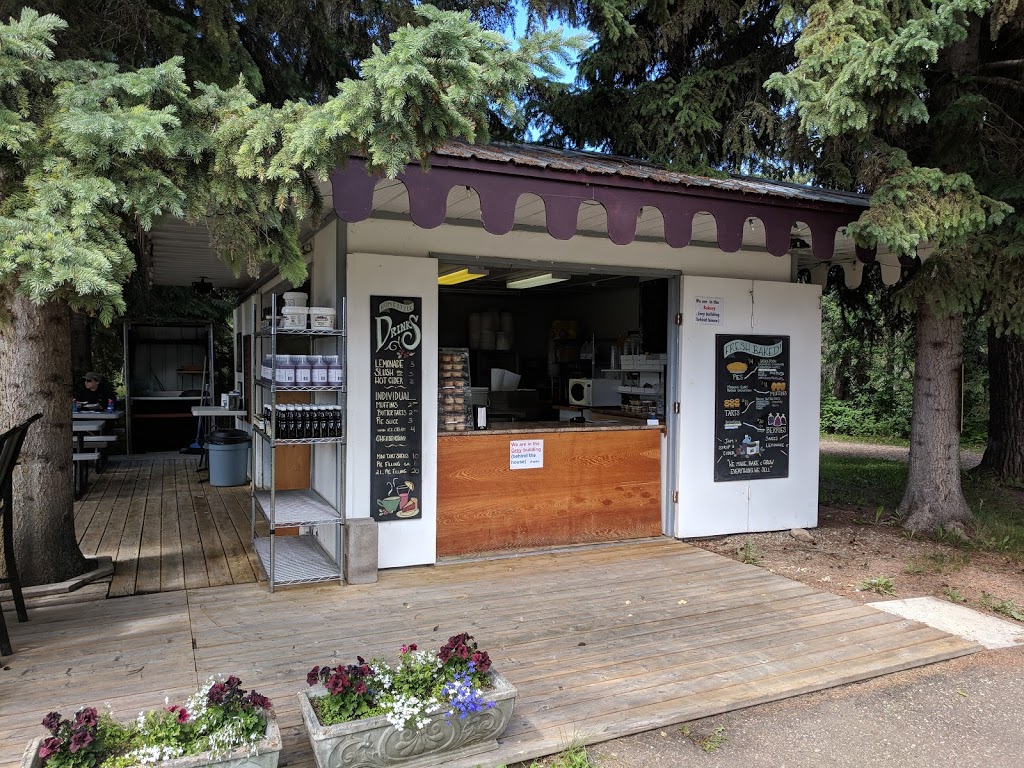 Pearsons Berry Farm – Bakery | Bakery #20 – 34463, Range Rd 40, Red Deer County, AB T0M 0K0, Canada | Phone: (403) 224-3011