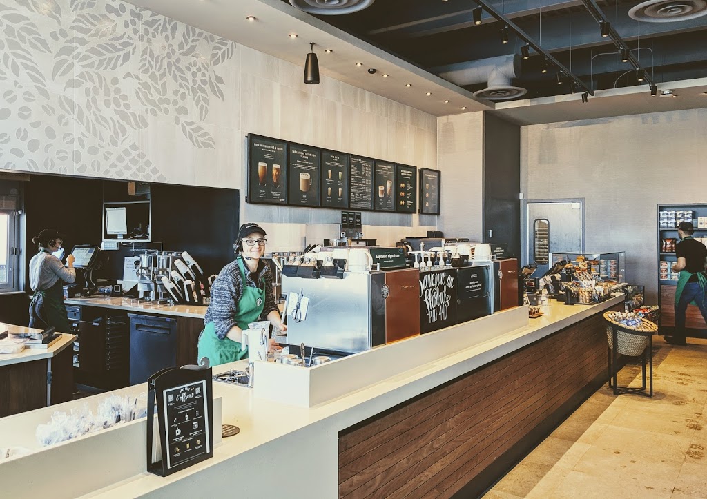 Starbucks Place 440 | 4630 Voie de Desserte Sud Batiment A, Laval, QC H7T 2P7, Canada | Phone: (438) 229-3784