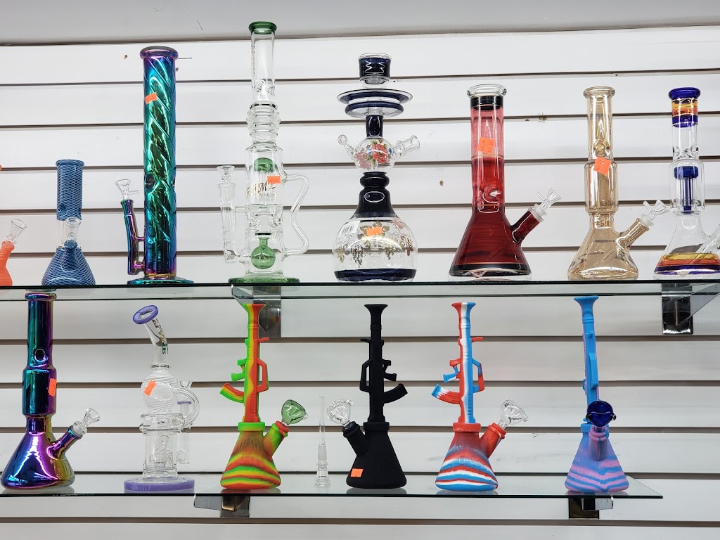 Ramssy smoking accessories store | shopping mall | 10611 107 Ave NW, Edmonton, AB T5H 0W4, Canada | 7807618499 OR +1 780-761-8499