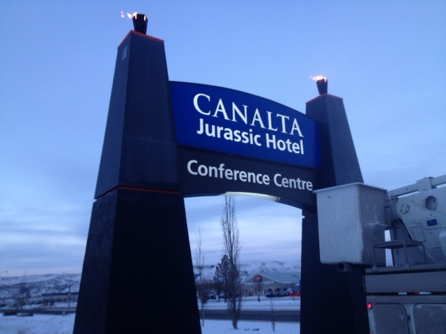 Westcan Sign & Lighting Service | 2496 232 St, Langley City, BC V2Z 3B5, Canada | Phone: (778) 278-2444