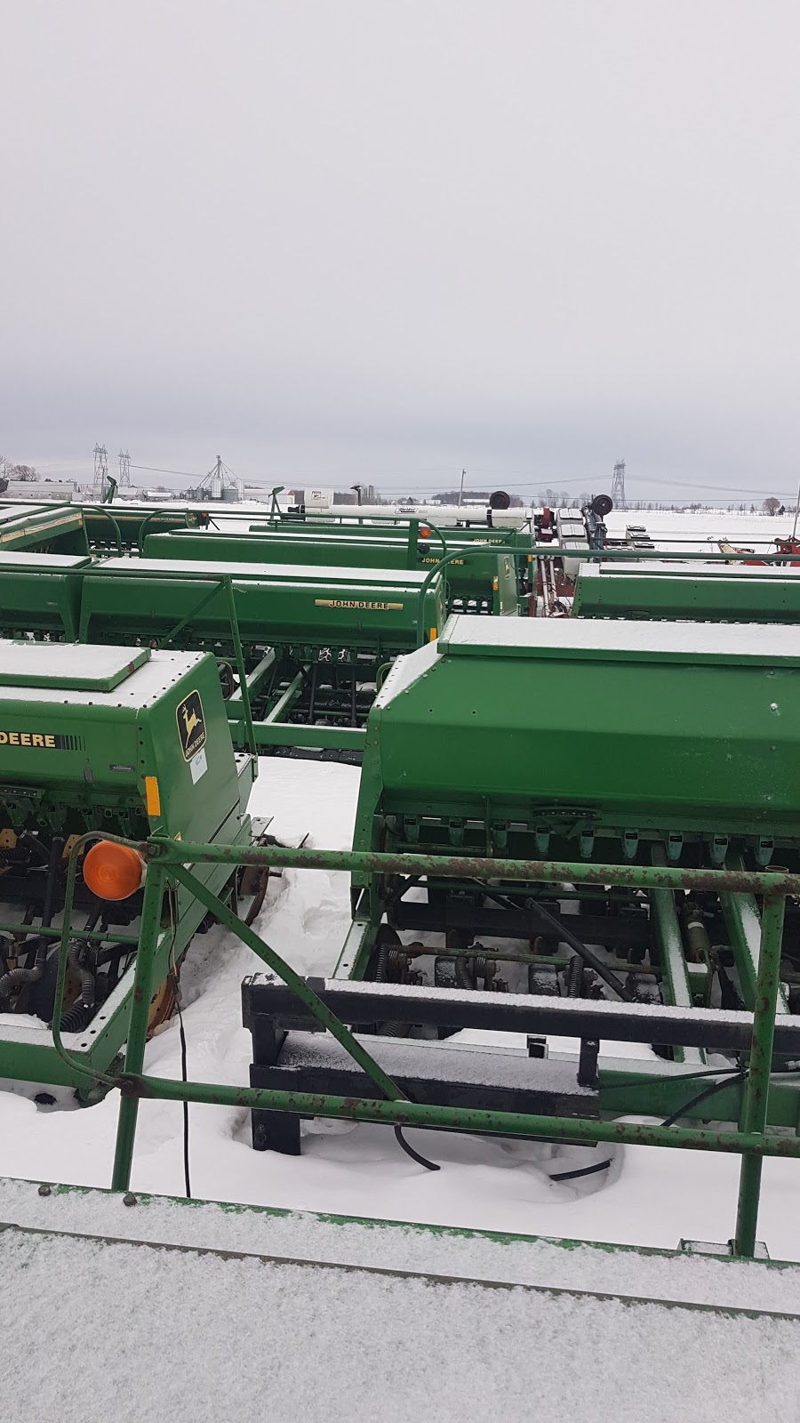 Machinerie Yvon & Claude Vincent Inc | 1305 Route 122, Saint-Edmond-de-Grantham, QC J0C 1K0, Canada | Phone: (819) 395-4624