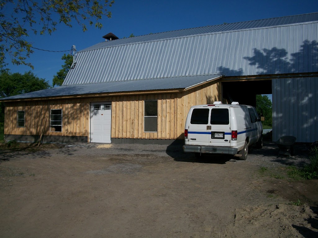 Coop les Jardins de la Résistance | 1150 Rang des Botreaux, Ormstown, QC J0S 1K0, Canada | Phone: (450) 370-6782