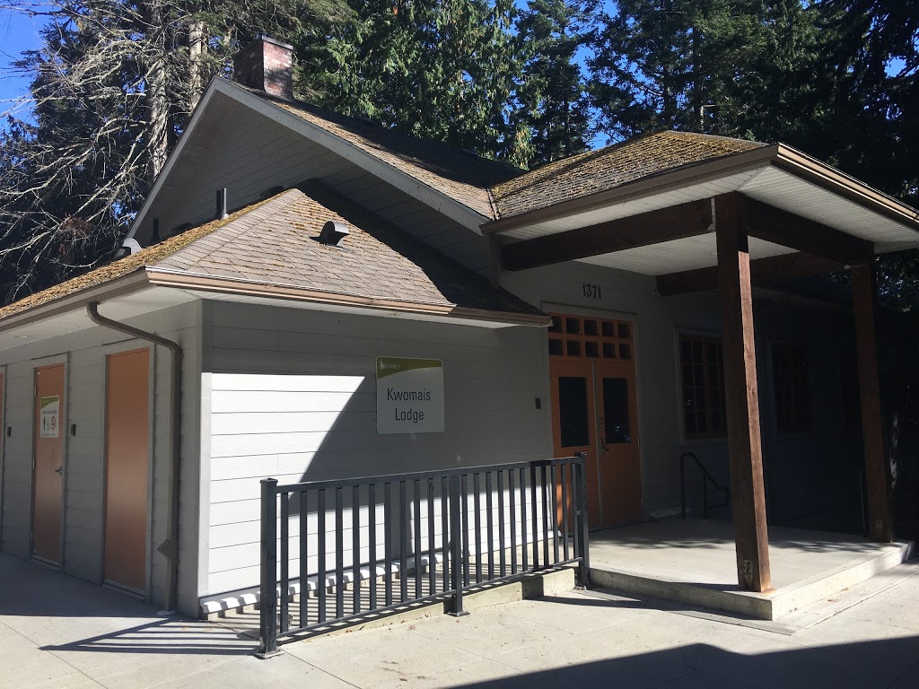 Kwomais Lodge Sanford Hall | 1367 128th St, Surrey, BC V4A 3T5, Canada | Phone: (604) 591-4819