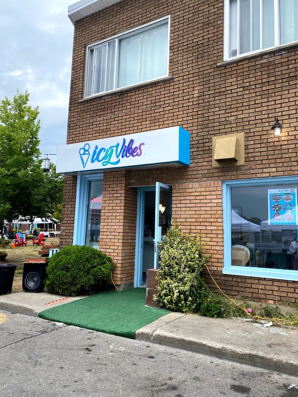 ICYVIBES | 2B Rue Lalonde, Sainte-Anne-de-Bellevue, QC H9X 1Z9, Canada | Phone: (514) 457-1000