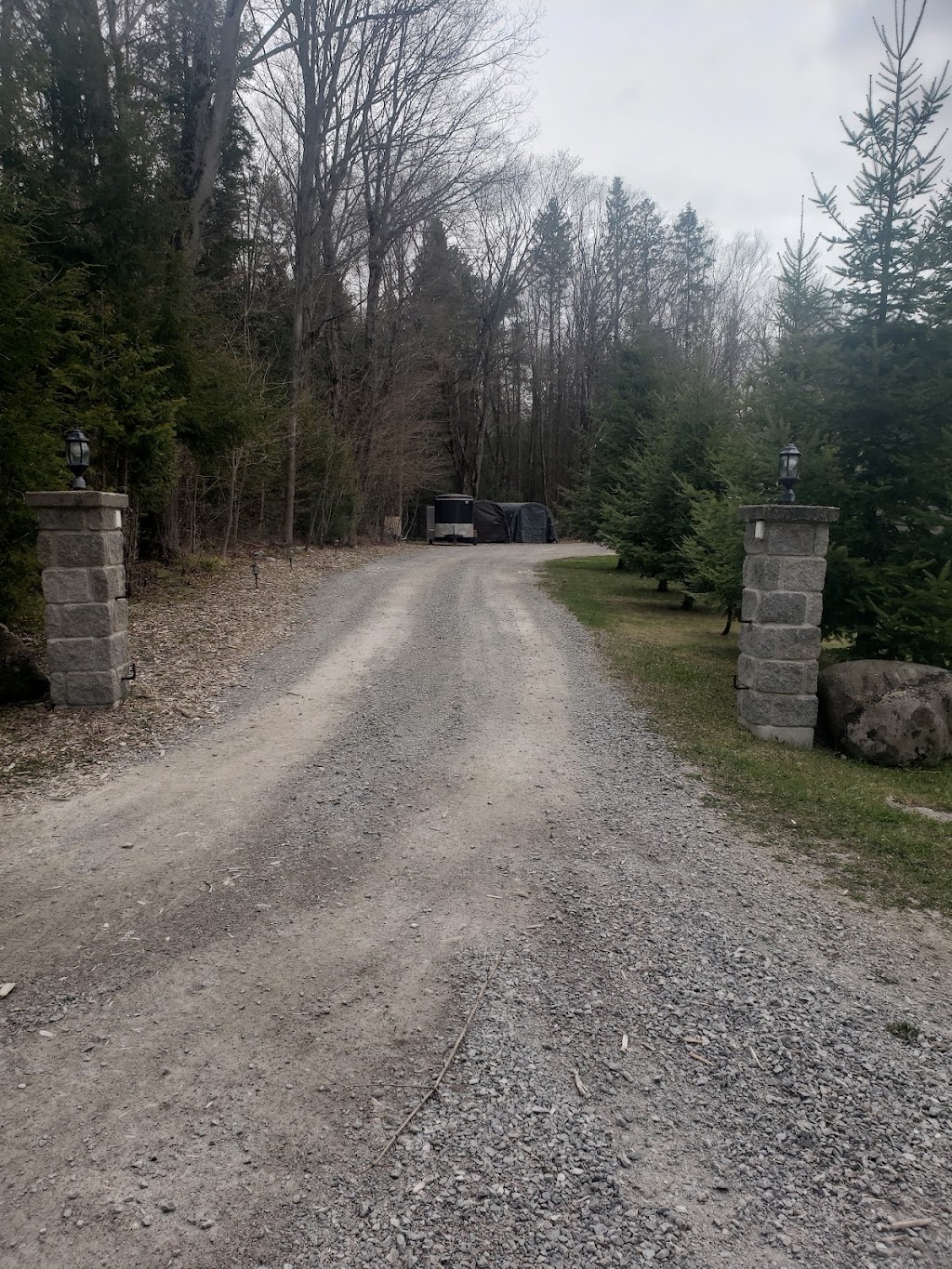 Stone Farm House B&B | 1119 concession road 12, Ramara, ON L3V 6H5, Canada | Phone: (705) 970-4105