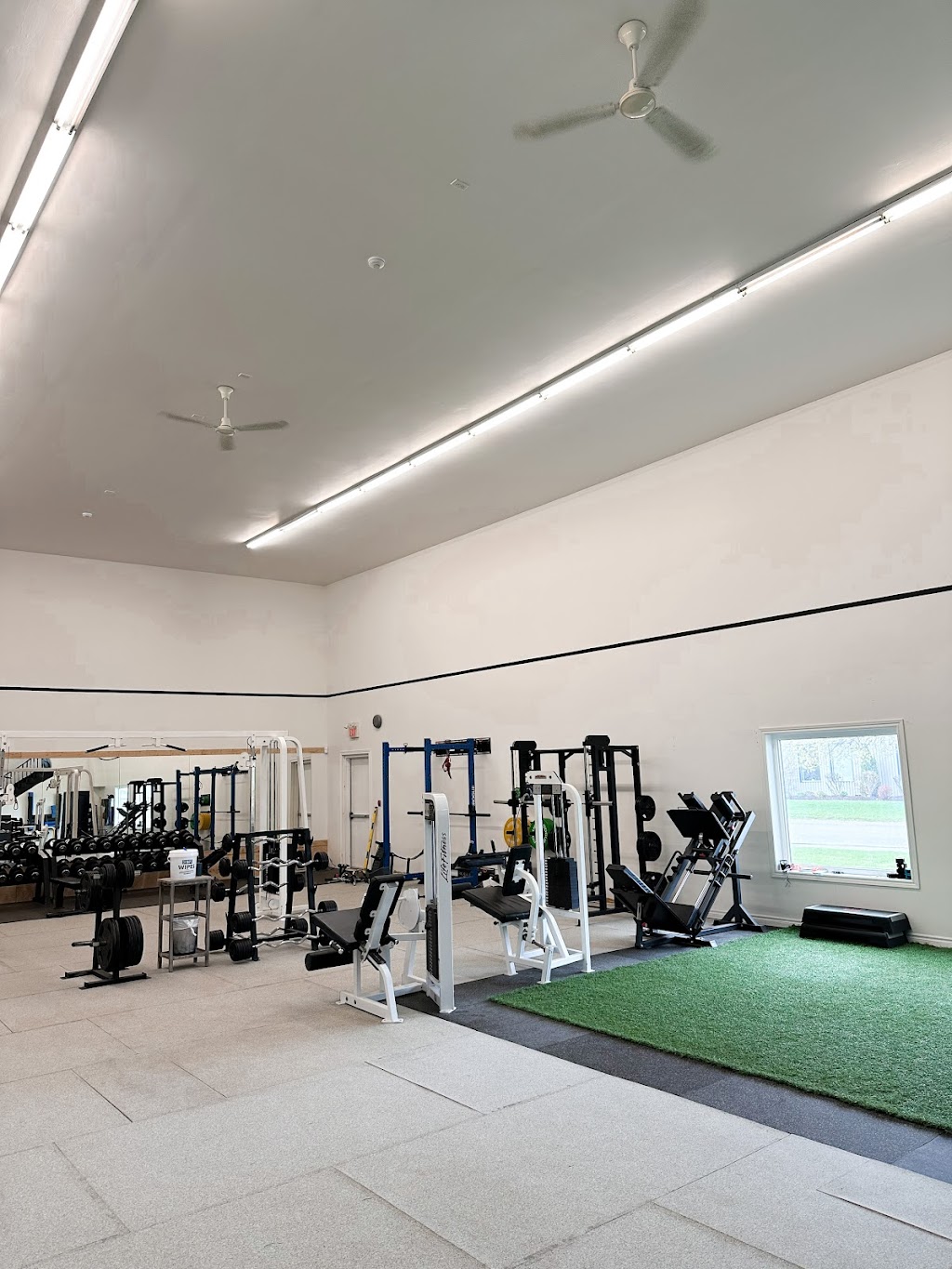 Diverse Natural Athletics | 76 Howard Ave Unit 1, Elmira, ON N3B 2E1, Canada | Phone: (226) 505-8846