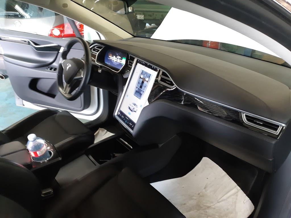 Wenmar Automotive Division Of Mario Dangelo Automotive Inc | 611 Oster Ln, Concord, ON L4K 2B9, Canada | Phone: (905) 738-6767