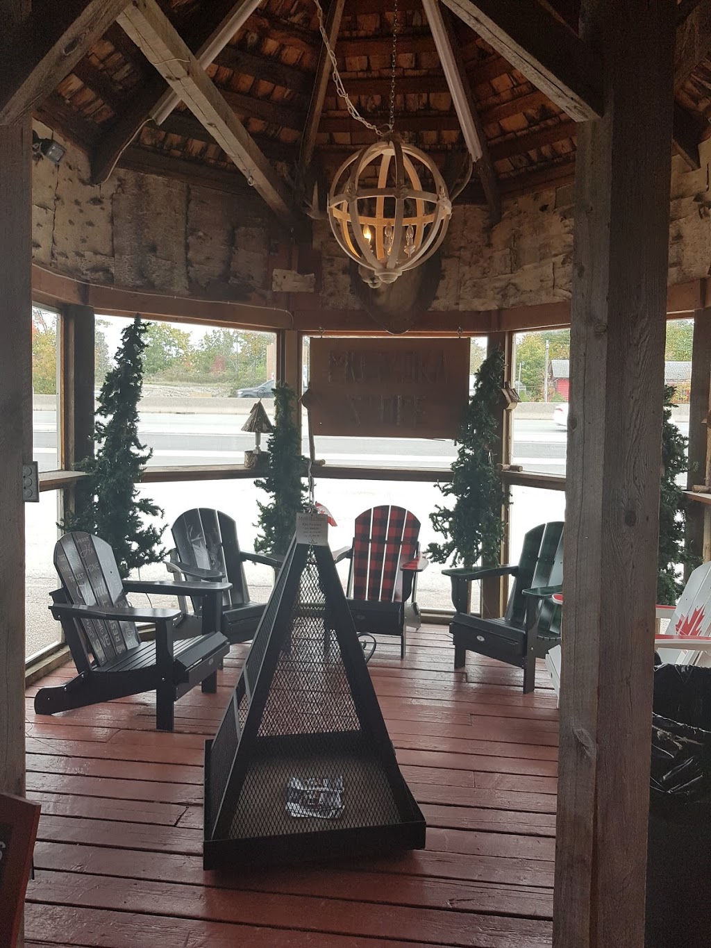 The Muskoka Store | 2266 ON-11, Gravenhurst, ON P1P 1R1, Canada | Phone: (705) 687-7751