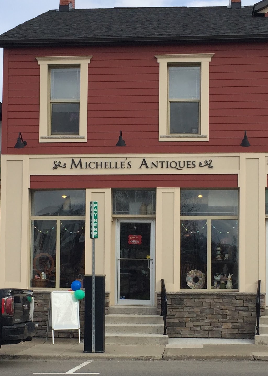 Michelles Antiques Inc. | 3710 Main St #104, Niagara Falls, ON L2G 6B1, Canada | Phone: (289) 296-0000