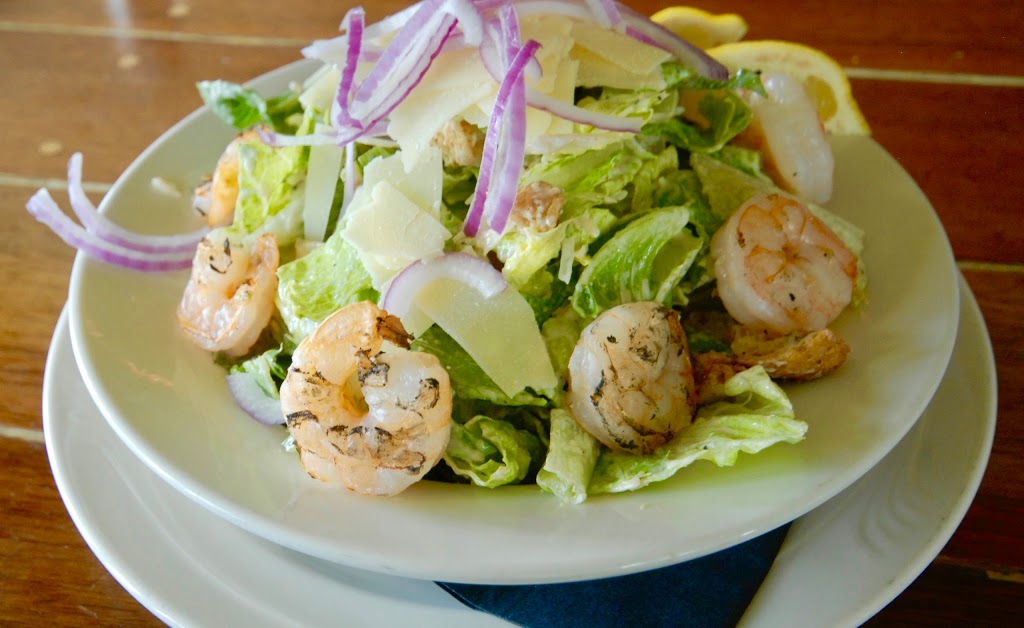 Tavern on the Hill | 1724 E Main St, Newport, VT 05855, USA | Phone: (802) 334-9006