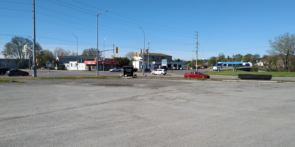 Sudz Laundromat | 135 Cannifton Rd, Belleville, ON K8N 4V4, Canada | Phone: (613) 922-0599