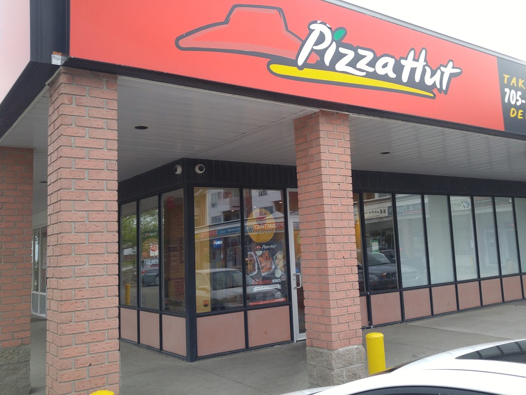 Pizza Hut | 130 Bell Farm Rd, Barrie, ON L4M 6J4, Canada | Phone: (705) 728-2121