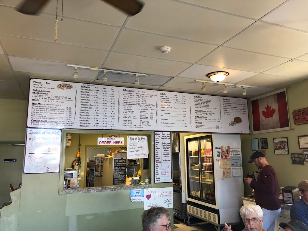 Sweet Queen Family Restaraunt | 2125 19 St, Nanton, AB T0L 1R0, Canada | Phone: (403) 646-2289