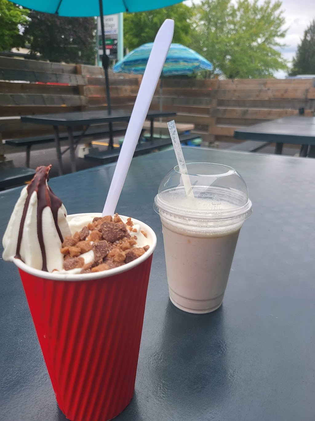 Crèmerie aux Petits Délices | 1791 Rue Principale suite 12, Sainte-Julie, QC J3E 1W7, Canada | Phone: (450) 649-1919