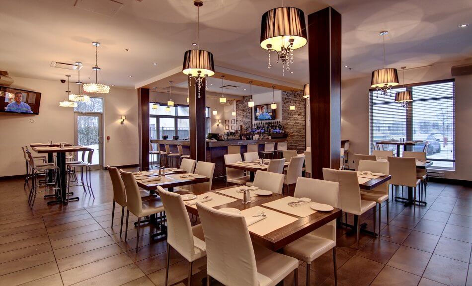 Bistro Martini Grill | 2935 Boulevard de la Pinière, Terrebonne, QC J6X 4V3, Canada | Phone: (450) 492-3336