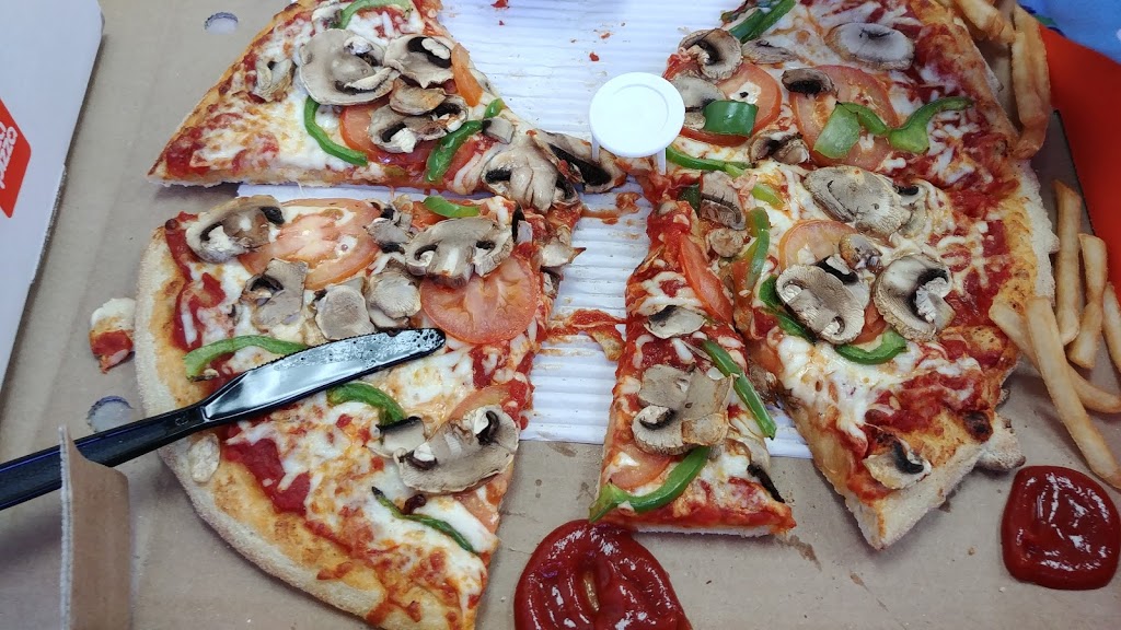 Pizza Pizza | 662 Boulevard des Laurentides, Laval, QC H7G 2V9, Canada | Phone: (514) 737-1111