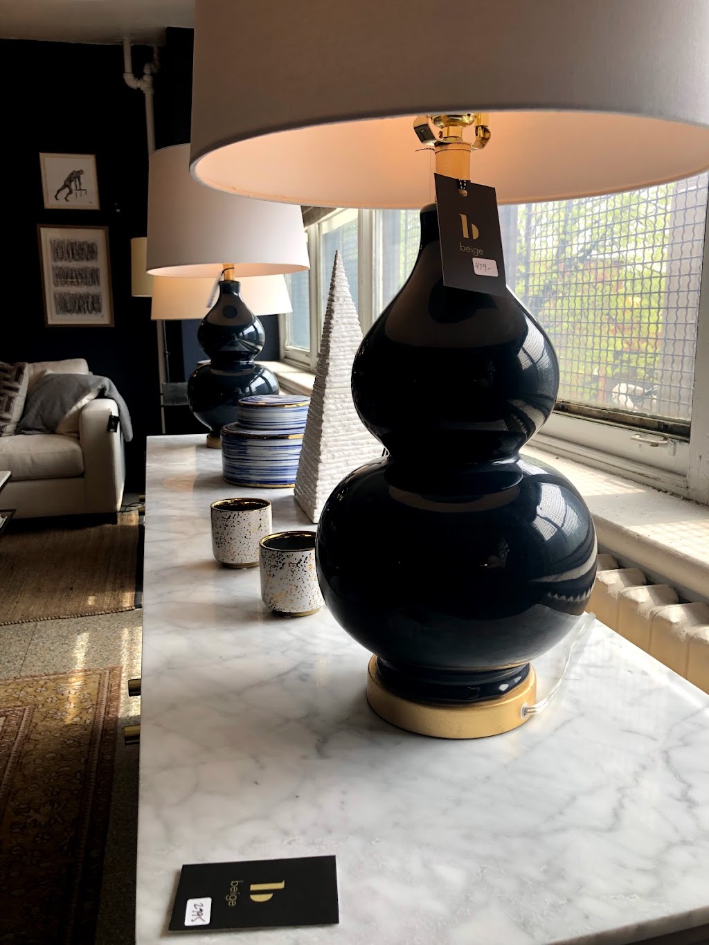 beige | 2480 R. Notre Dame O, Montréal, QC H3J 1N6, Canada | Phone: (514) 989-8585