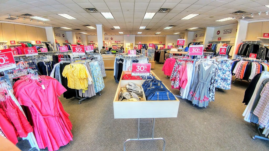 Talbots | 16 Famous Ave, Woodbridge, ON L4L 9M3, Canada | Phone: (905) 850-1001