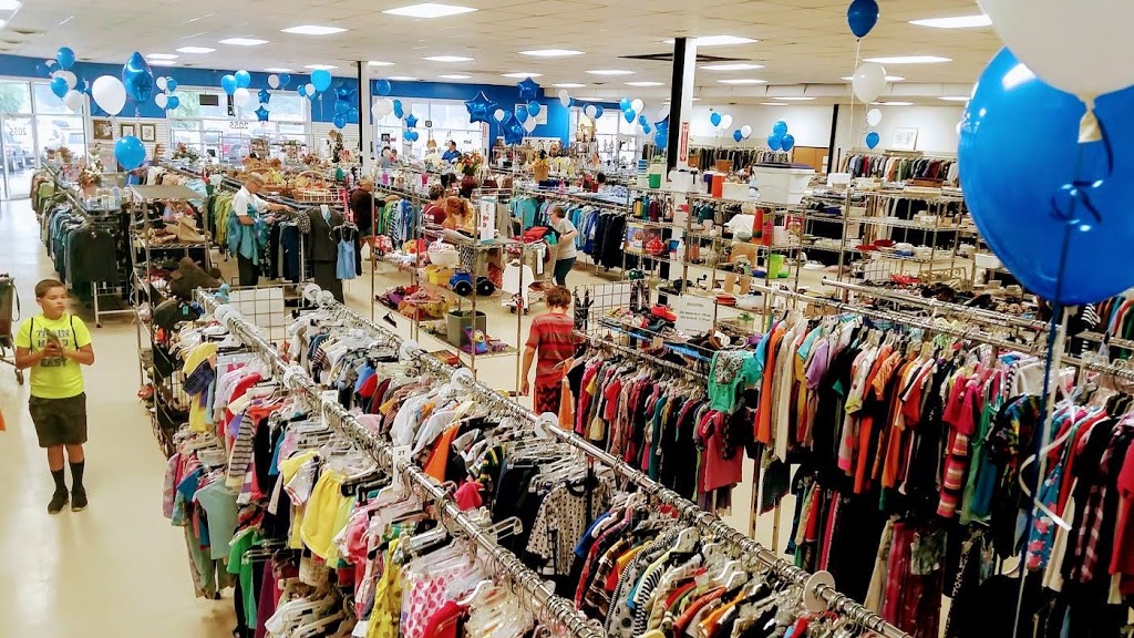 Marysville Goodwill SCC Store | 2055 Gratiot Blvd, Marysville, MI 48040, USA | Phone: (810) 364-7784