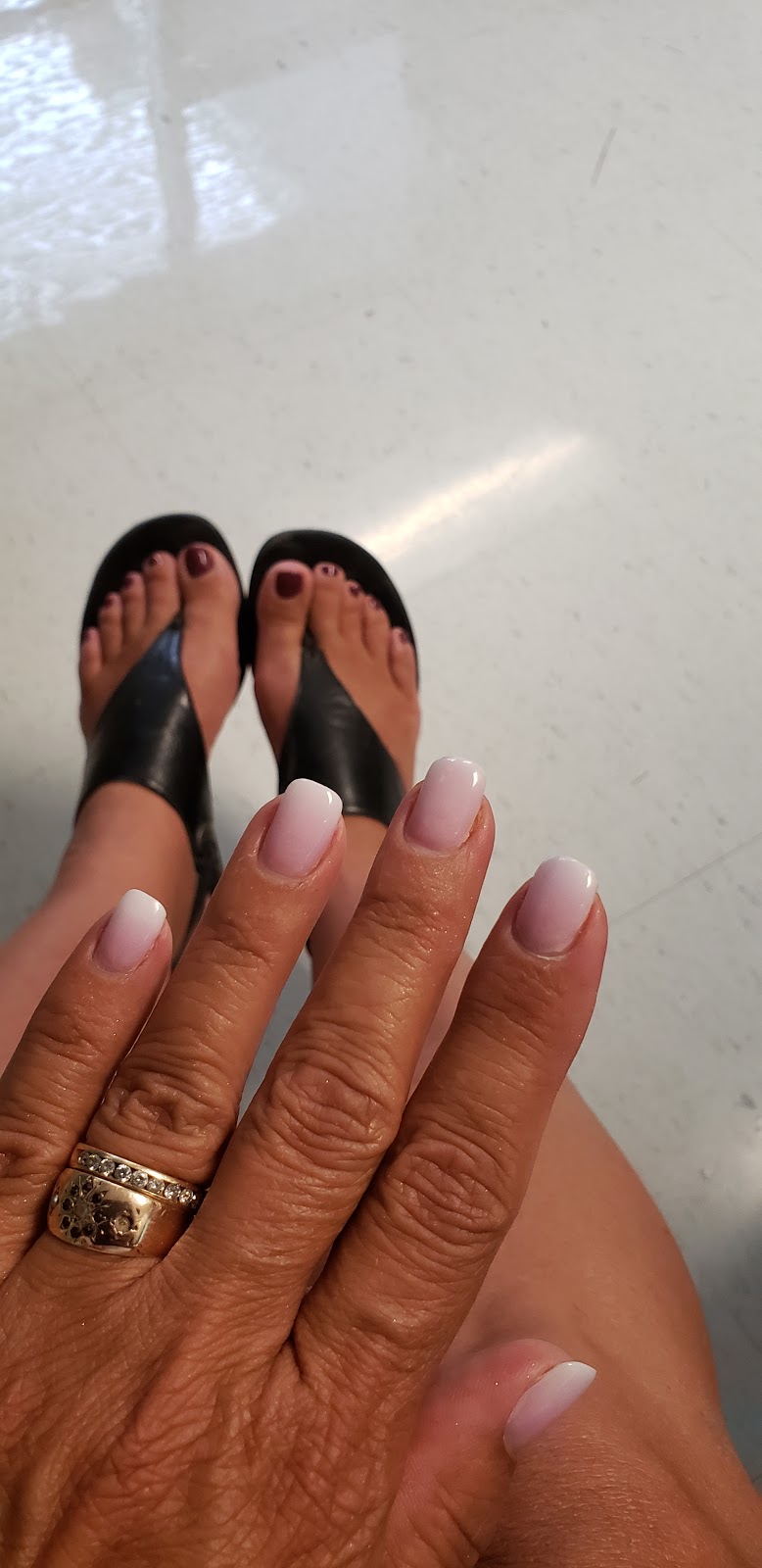 Creative Nails | 1228 Commissioners Rd W, London, ON N6K 1C7, Canada | Phone: (226) 663-3882