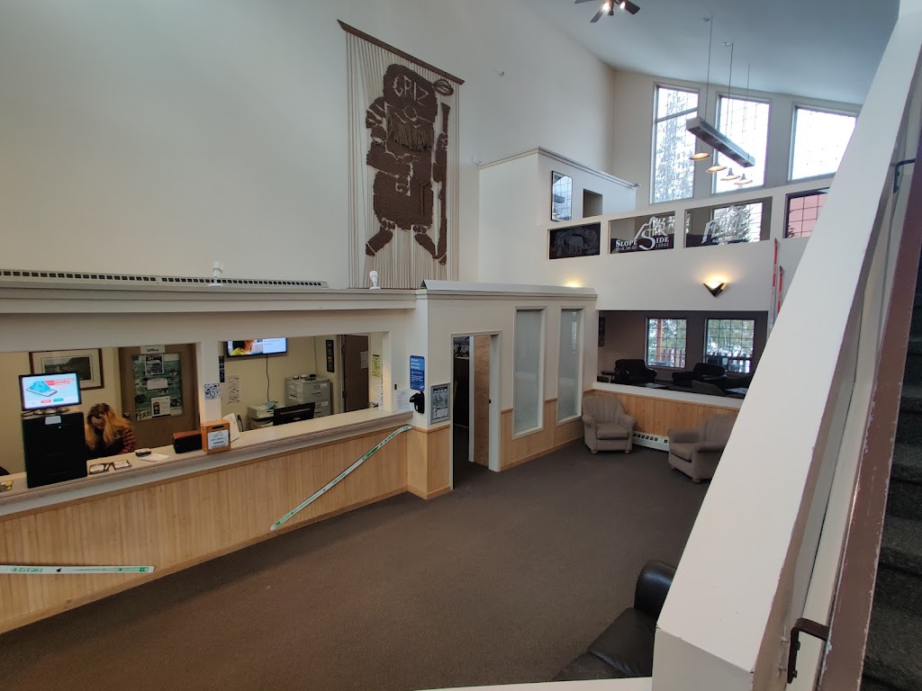 Fernie Slopeside Lodge | 5368-B Fernie Ski Hill Rd, Fernie, BC V0B 1M6, Canada | Phone: (250) 423-2423