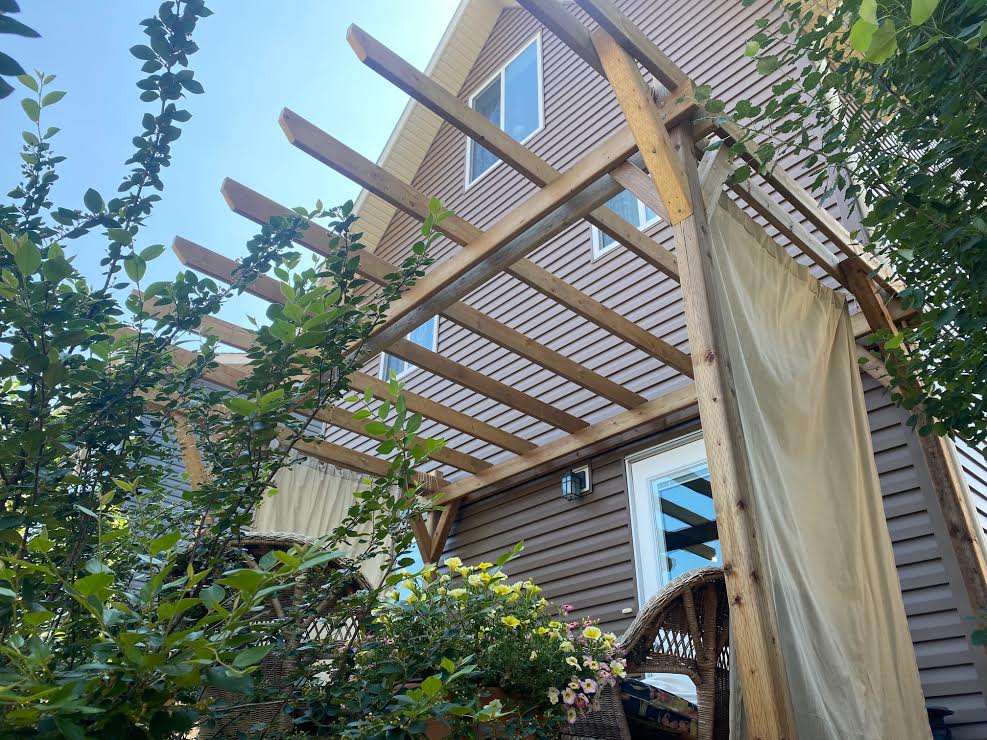 iDoTheHoneyDo Handyman | 132 Bow Ridge Ct, Cochrane, AB T4C 1T4, Canada | Phone: (403) 561-6076