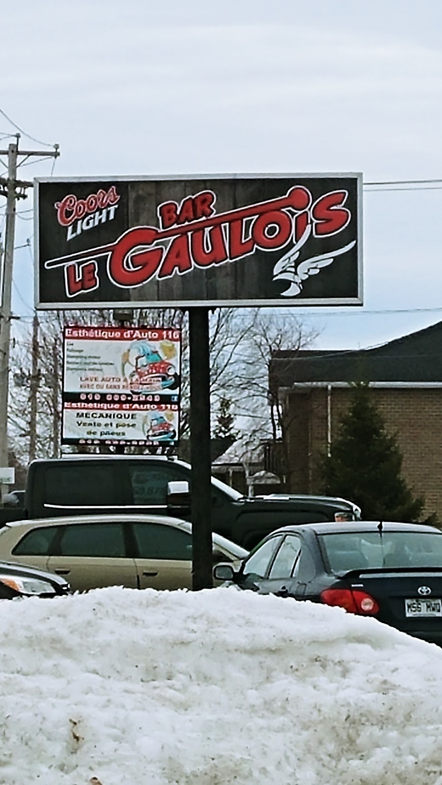 Bar Le Gaulois | 1131 Rue Notre Dame O, Victoriaville, QC G6P 7L1, Canada | Phone: (819) 751-1011