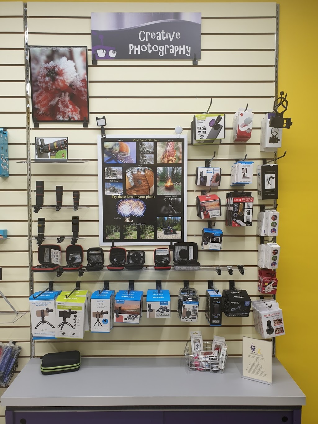 Zeekz Gizmoz and Gadgetz | Box 504, 260300 Writing Creek Cres j29, Rocky View No. 44, AB T4A 0X8, Canada | Phone: (403) 912-2882
