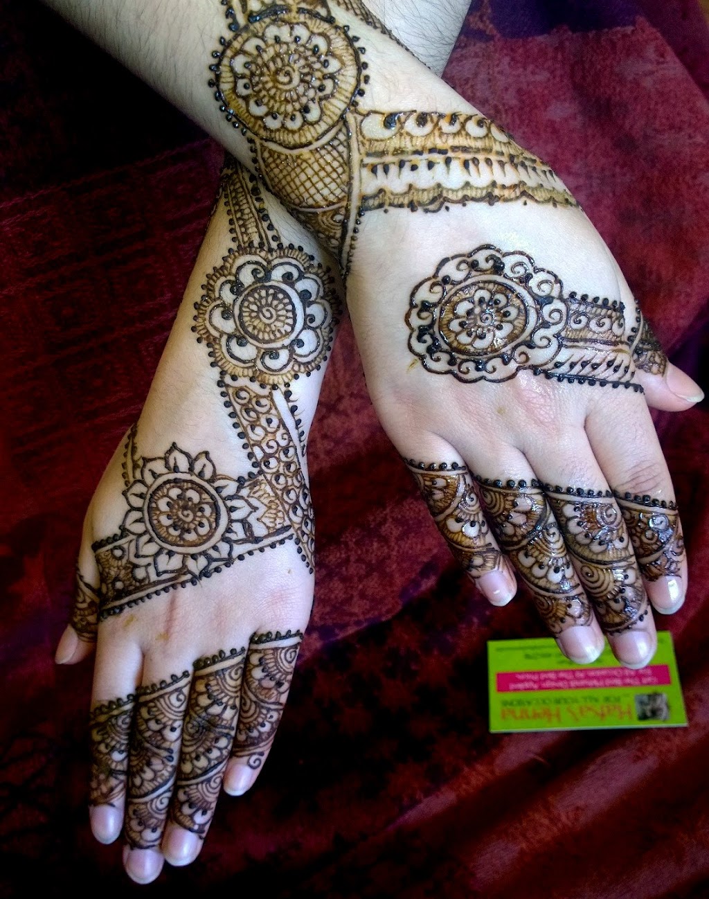 Hafsas Henna - henna artist | 3555 Derry Rd E, Mississauga, ON L4T 1B2, Canada | Phone: (647) 499-2758