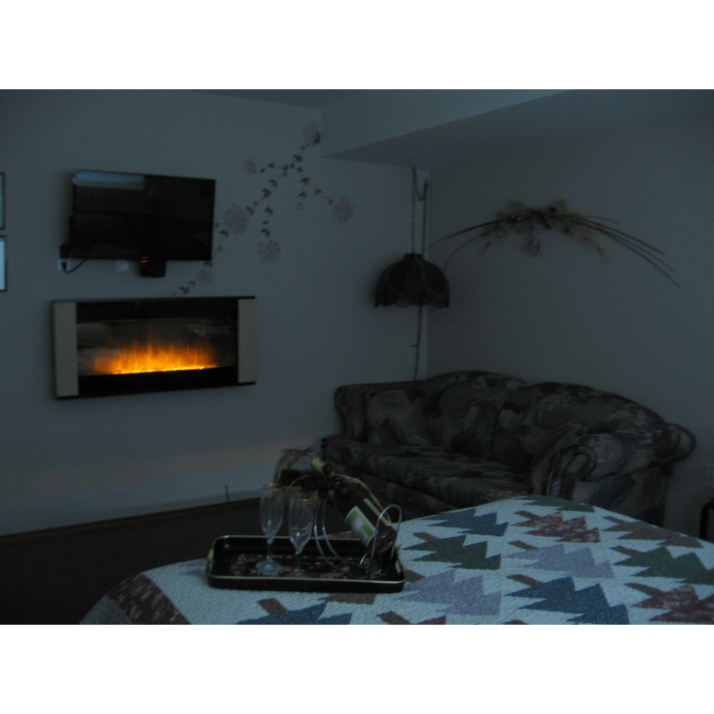 Homestead Bed & Breakfast | 168 Charles Carey, Canmore, AB T1W 2R4, Canada | Phone: (403) 678-8166