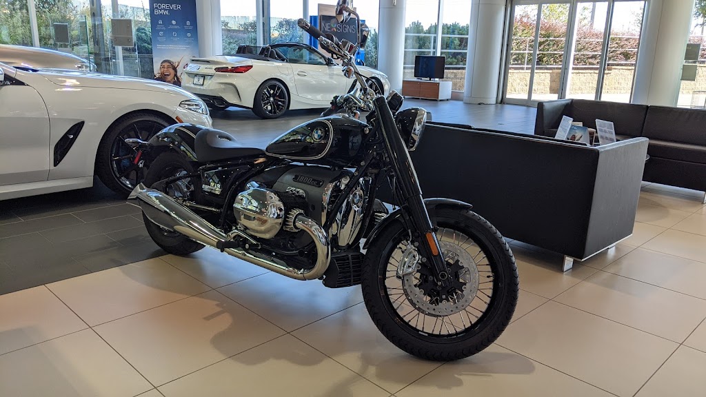 BMW Victoria | 95 Esquimalt Rd, Victoria, BC V9A 3K8, Canada | Phone: (250) 995-9250
