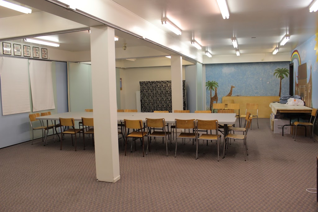 Holy Cross Lutheran Church | 1405 31 St W, Saskatoon, SK S7L 0R9, Canada | Phone: (306) 382-0544
