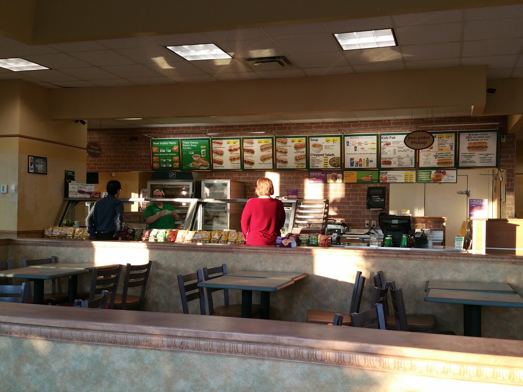 Subway | 35 Treaty Trail, Millbrook, NS B6L 1W3, Canada | Phone: (902) 893-4171