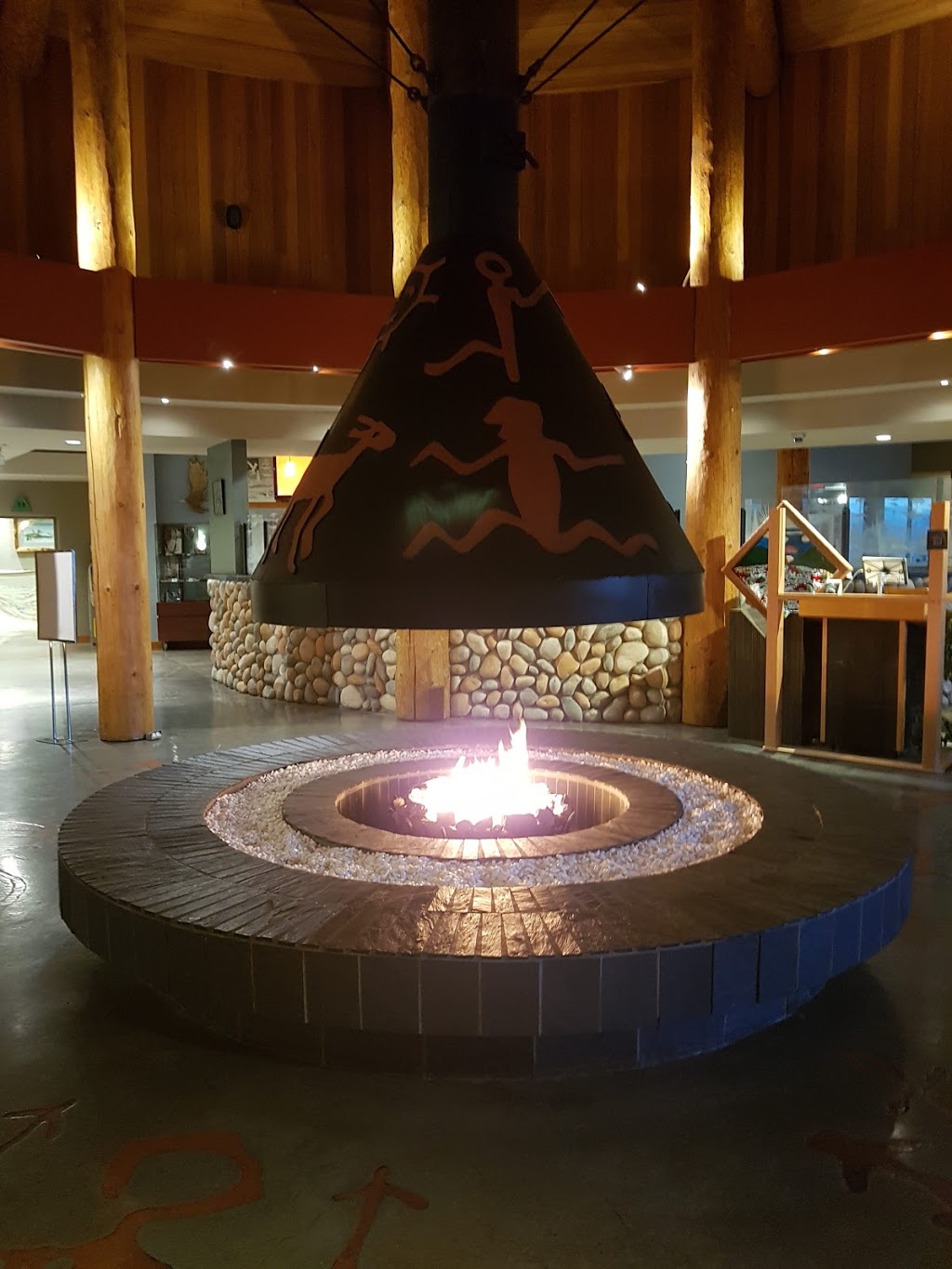 Quaaout Lodge & Spa at Talking Rock Golf Resort | 1663 Little Shuswap Lake Rd, Chase, BC V0E 1M2, Canada | Phone: (250) 679-3090