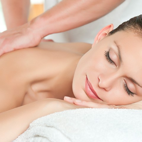 Massage Addict | 265 Edward St Unit 18, Aurora, ON L4G 3M7, Canada | Phone: (905) 900-0760