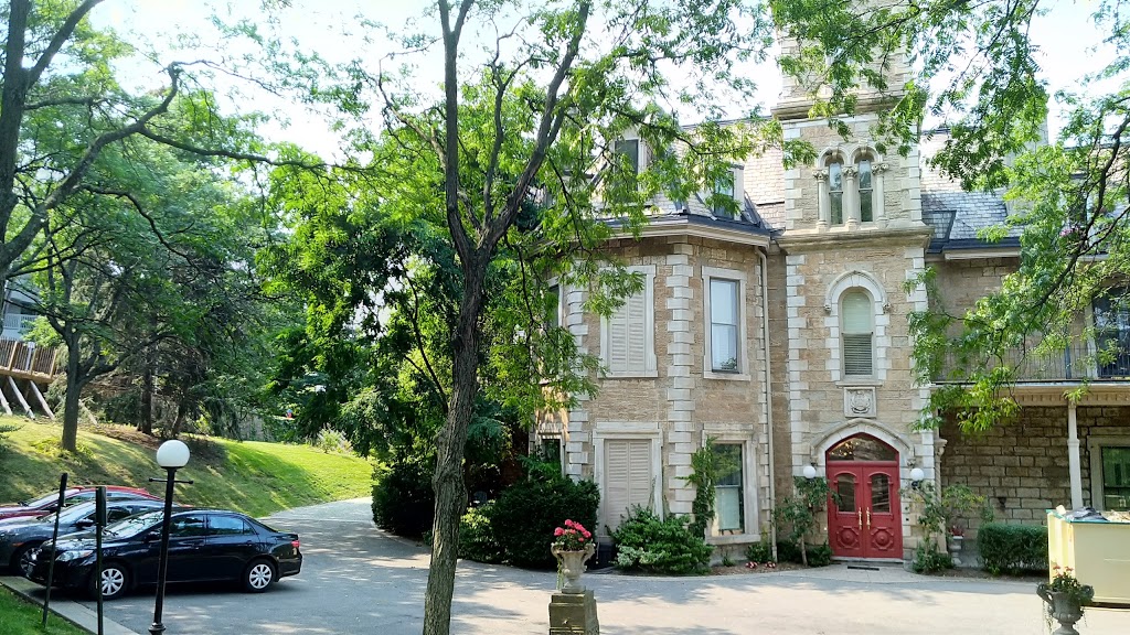 Hamilton and Barton Incline Railway | 75 James Mountain Road, Hamilton, ON L8P 4V8 James Mountain Rd, Hamilton, ON L8P 4V8, Canada