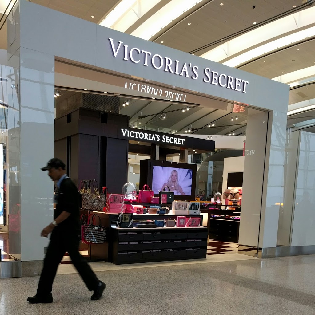 Victorias Secret | 6301 Silver Dart Dr, Mississauga, ON L4W 1S9, Canada
