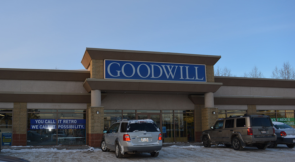 Manning Crossing Goodwill Thrift Store & Donation Centre | 600 Manning Crossing NW, Edmonton, AB T5A 5A1, Canada | Phone: (780) 944-1041