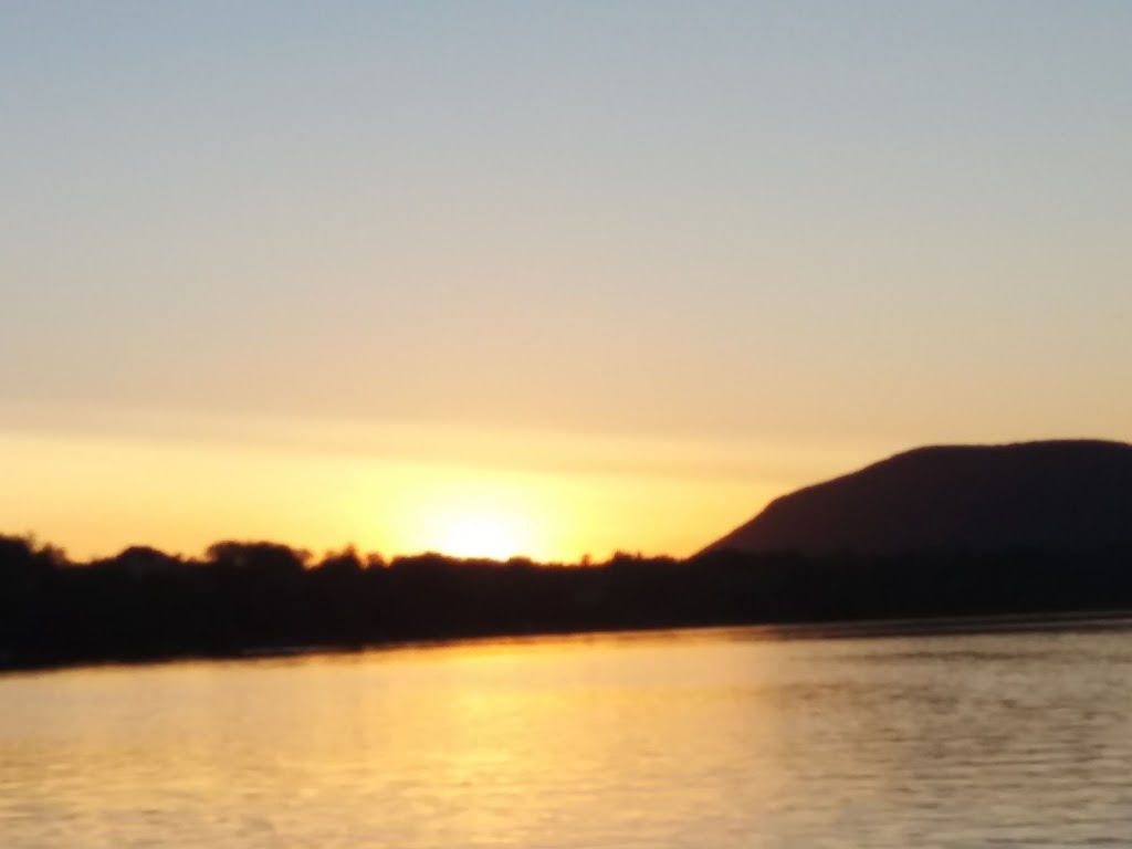 Chambourg-Sur-Le-Lac Domaine | 16 Rue du Brabant, Waterloo, QC J0E 2N0, Canada | Phone: (450) 539-4215