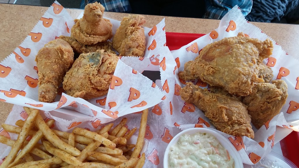 Popeyes® Louisana Kitchen | 85 University Ave, Waterloo, ON N2J 2W1, Canada | Phone: (519) 888-7766