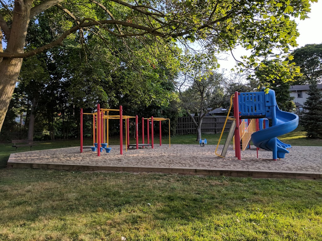 B Machree Park | Mississauga, ON L5H 2R7, Canada
