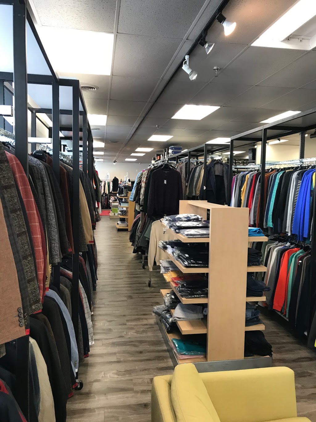 designer wear | 4325 Steeles Ave W, North York, ON M3N 2G1, Canada | Phone: (416) 877-2384