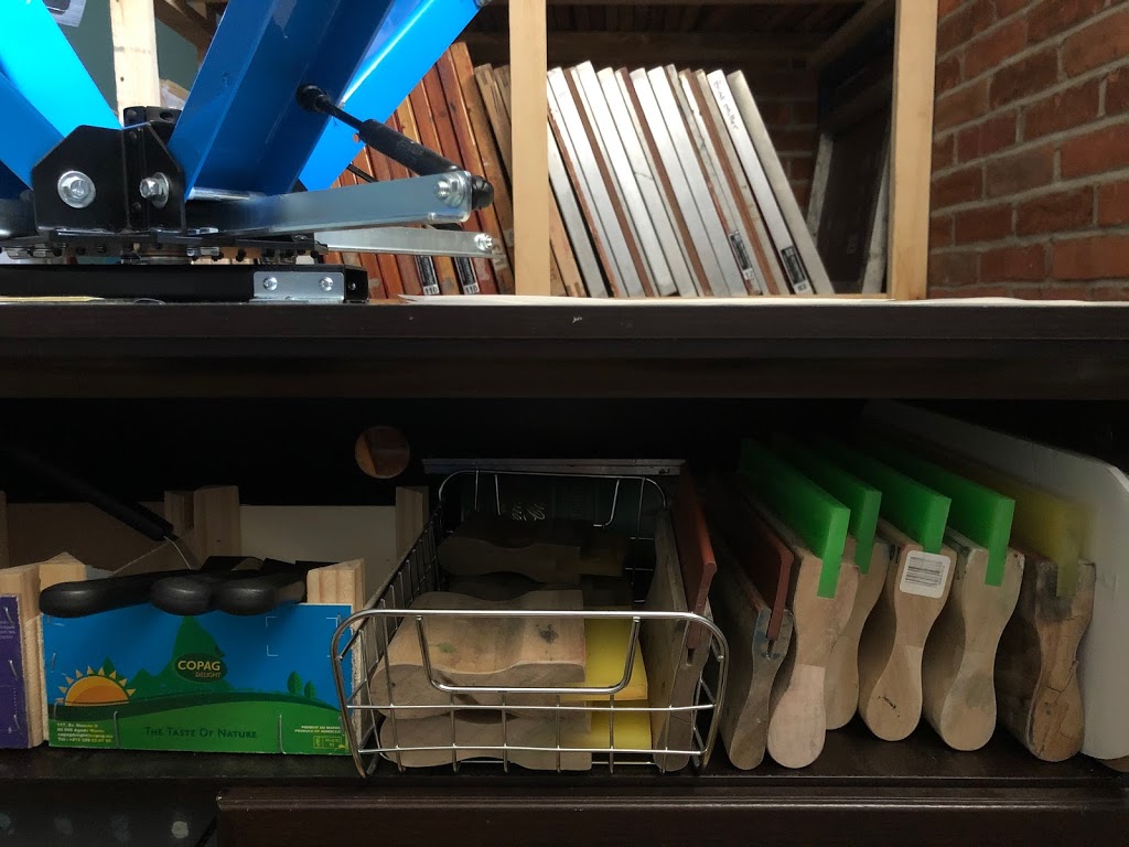 Messy Monkeys Screen Printing | 5 Barbara St, Smithville, ON L0R 2A0, Canada | Phone: (905) 746-7503