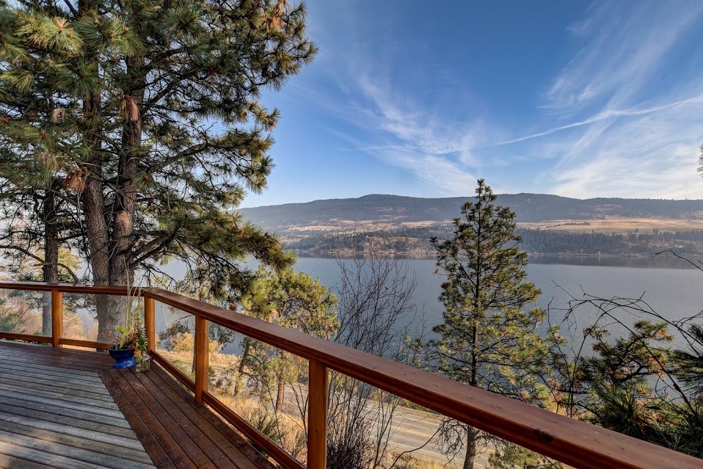 Chris Docksteader, Remax Kelowna | 12623 Ponderosa Dr, Lake Country, BC V4V 2G9, Canada | Phone: (250) 212-2233