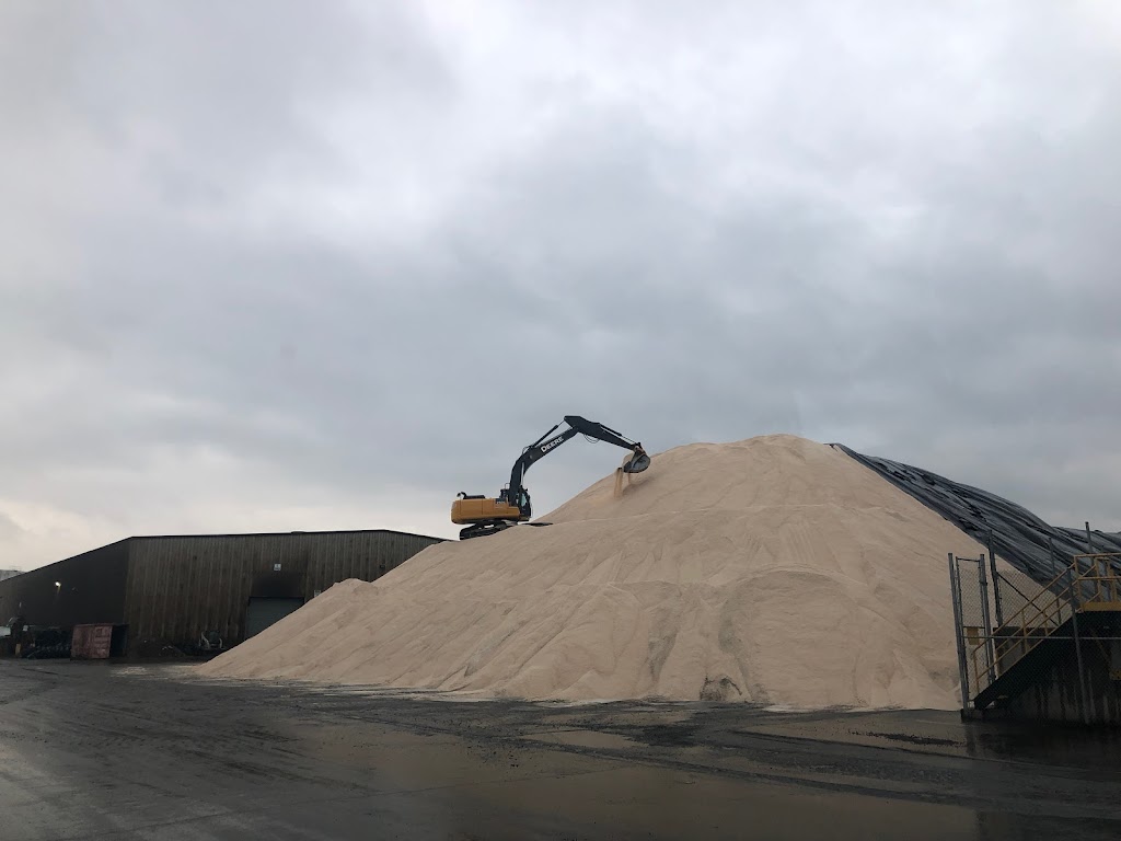 Great Lakes Salt Supply | 156 Concession 5 Rd E, Waterdown, ON L8B 1K5, Canada | Phone: (866) 996-1099