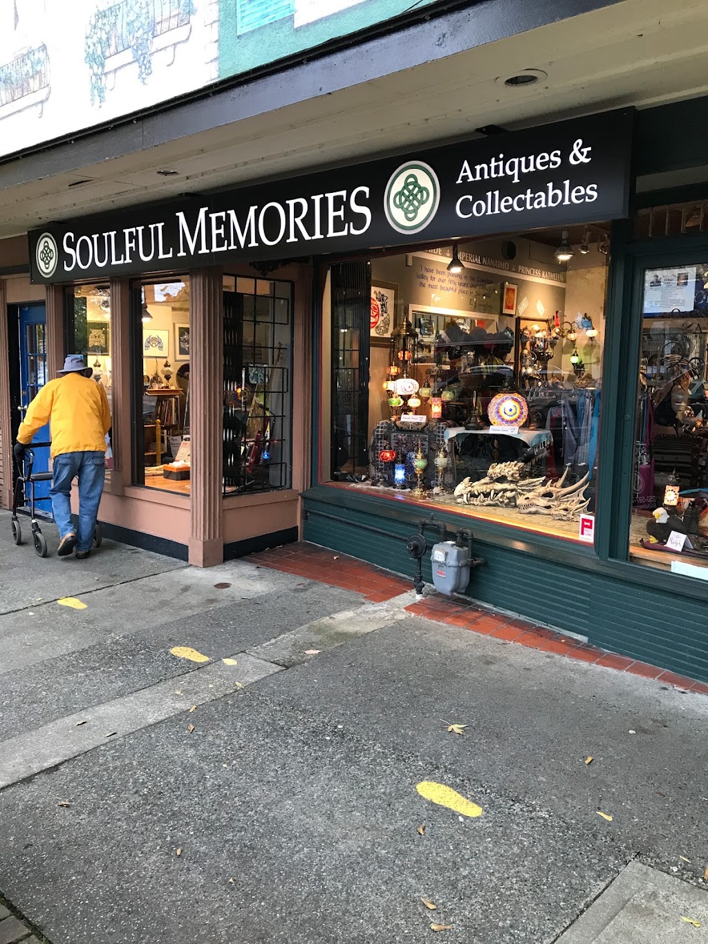 Soulful Memories | electronics store | 28 Station St, Duncan, BC V9L 1M4, Canada | 2505977585 OR +1 250-597-7585
