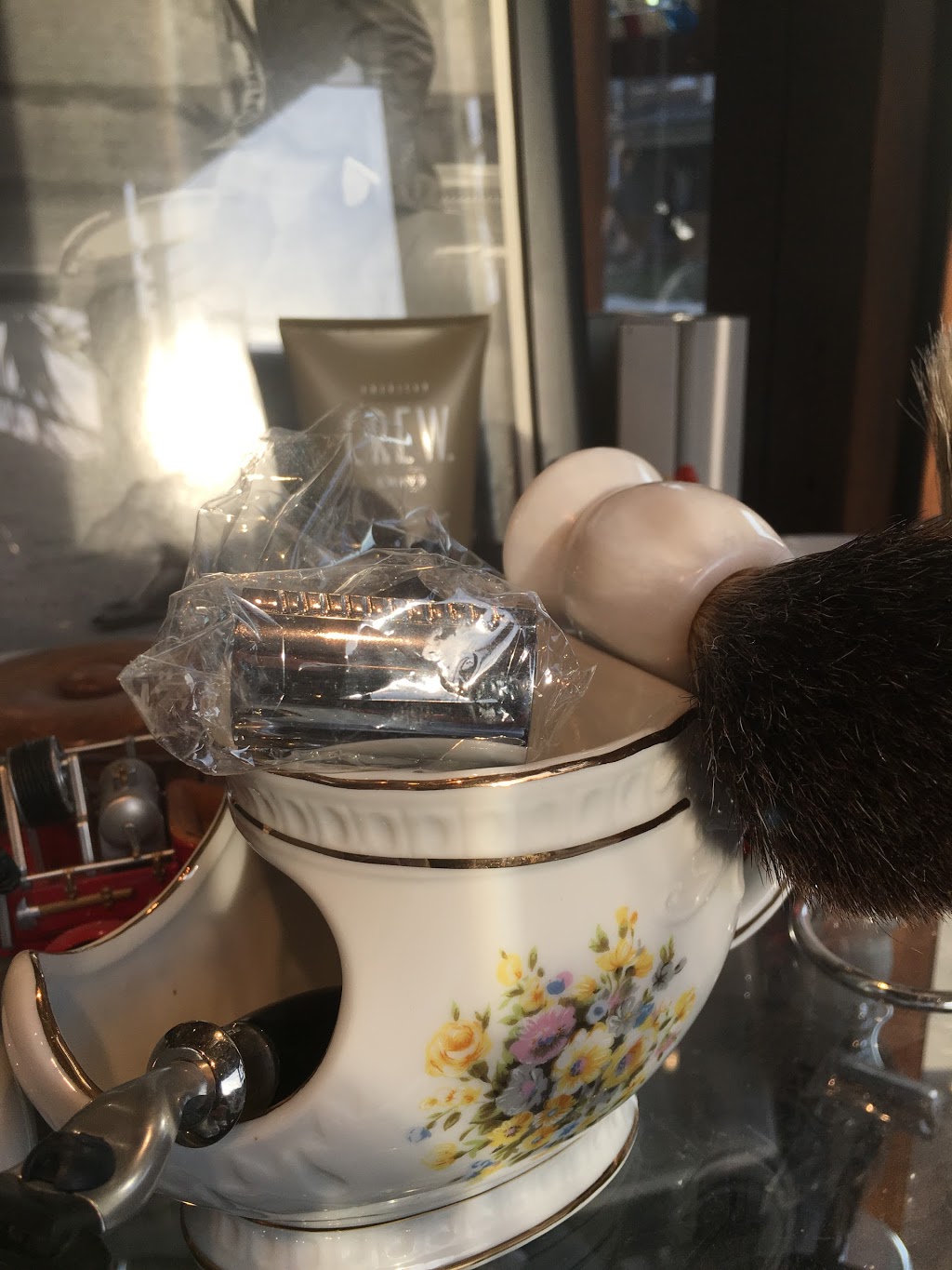 Beach Crew Salon | 2330 Queen St E, Toronto, ON M4E 1G9, Canada | Phone: (647) 819-7584