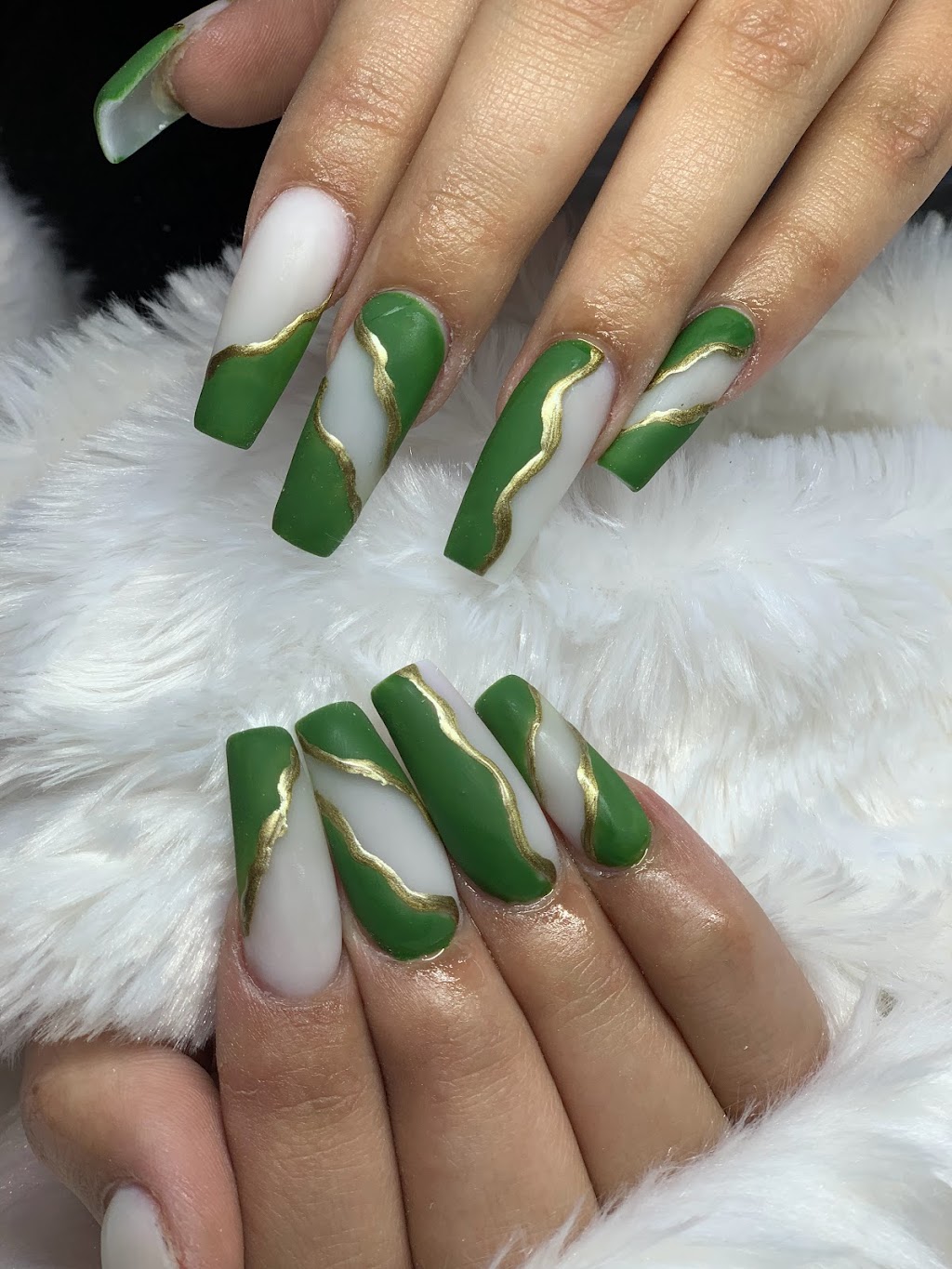 Luxx Nail Bar | 2312 46 Ave E, Nisku, AB T9E 1K1, Canada | Phone: (825) 333-3979
